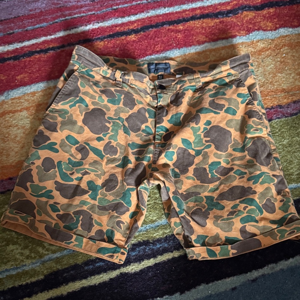 Obey Camo Men's Shorts 32